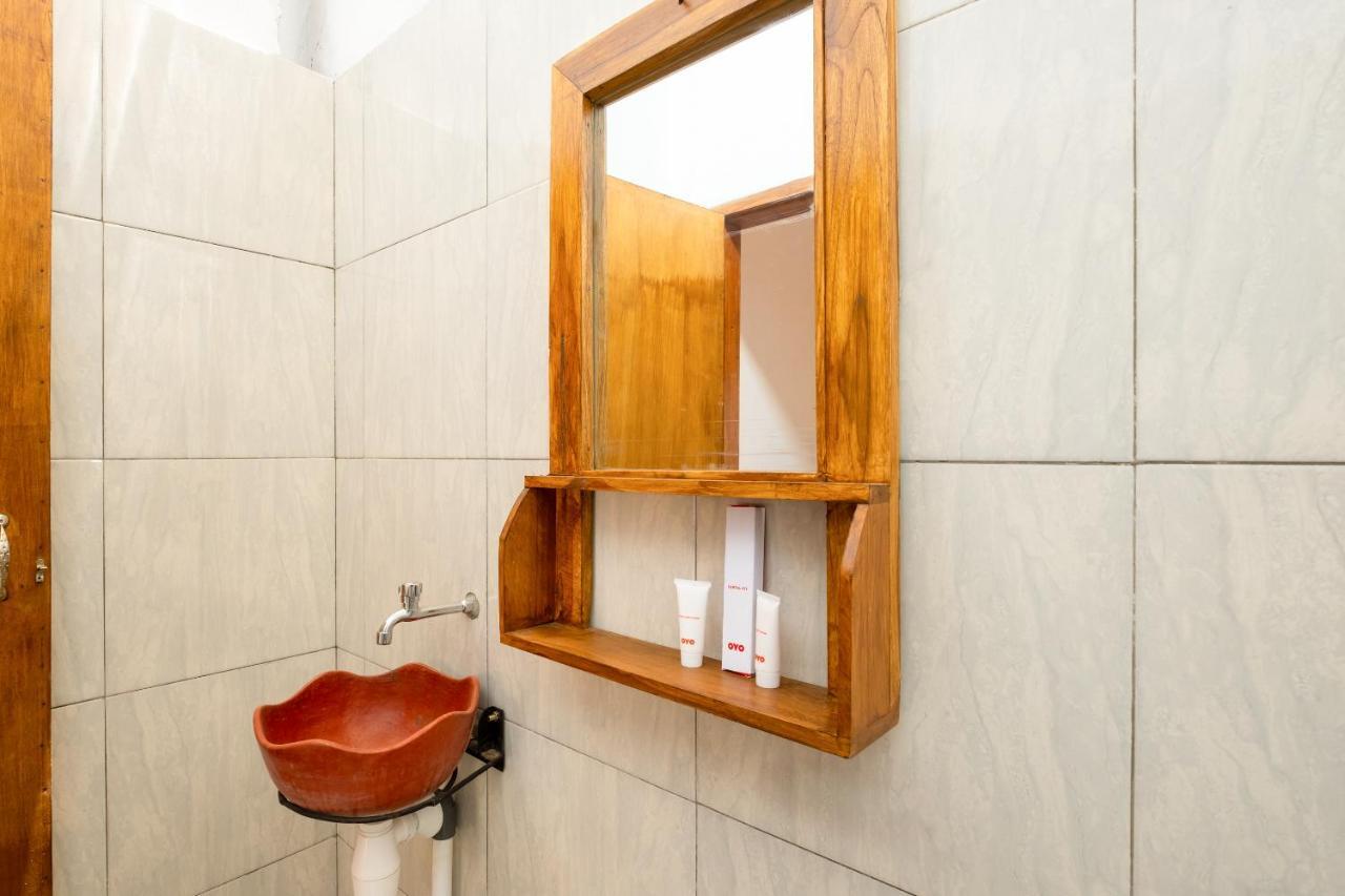 Jeri Home Stay Kuta  Zewnętrze zdjęcie